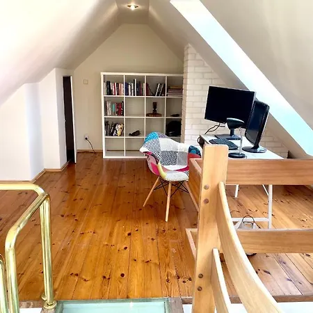 Appartement House Of Colours, 7km From Centre